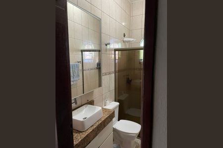 Casa para alugar com 155m², 3 quartos e 2 vagas Casa para alugar com 155m², 3 quartos e 2 vagasBanheiro