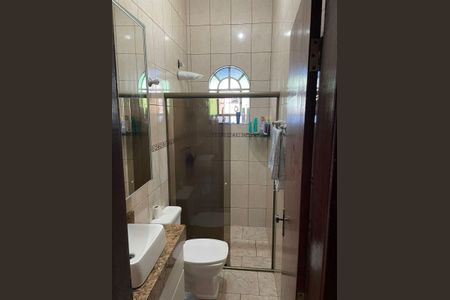 Casa para alugar com 155m², 3 quartos e 2 vagas Casa para alugar com 155m², 3 quartos e 2 vagasBanheiro