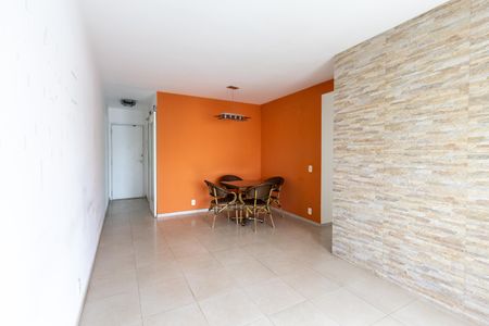 Apartamento à venda com 81m², 3 quartos e 2 vagasSala