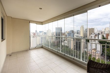 Apartamento à venda com 81m², 3 quartos e 2 vagasVaranda