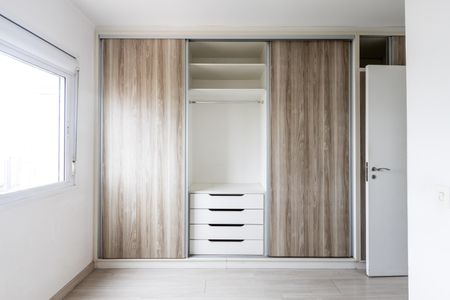 Apartamento à venda com 81m², 3 quartos e 2 vagasQuarto 1 - Suite