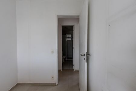 Apartamento à venda com 81m², 3 quartos e 2 vagasQuarto 3