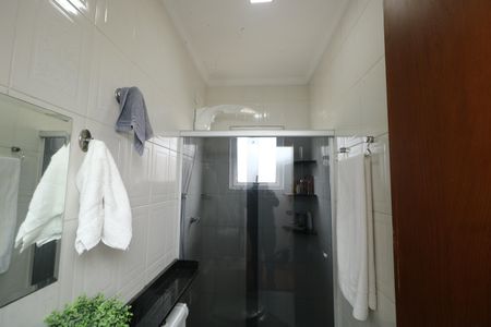 Casa para alugar com 127m², 2 quartos e 5 vagasBanheiro