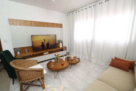 Sala de casa para alugar com 2 quartos, 127m² em Campestre, Santo André
