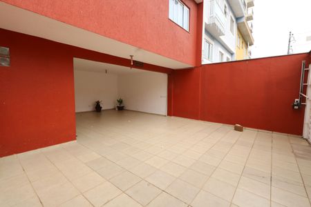 Casa para alugar com 127m², 2 quartos e 5 vagasGaragem