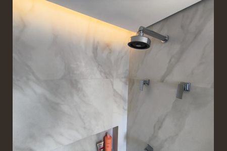 Apartamento à venda com 116m², 2 quartos e 2 vagasBanheiro da Suíte 1