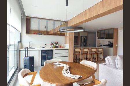 Apartamento à venda com 116m², 2 quartos e 2 vagasSala