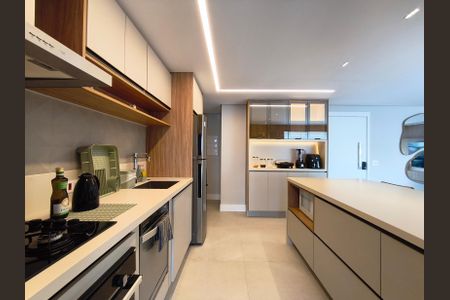 Apartamento à venda com 116m², 2 quartos e 2 vagasCozinha