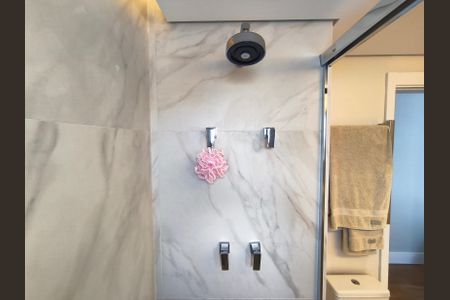 Apartamento à venda com 116m², 2 quartos e 2 vagasBanheiro da Suíte 2