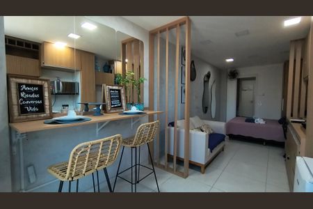 Studio para alugar com 50m², 1 quarto e 1 vaga Studio para alugar com 50m², 1 quarto e 1 vagaCozinha