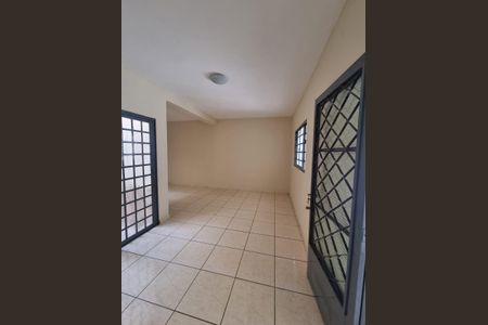 Sala de casa para alugar com 3 quartos, 300m² em Jardim Pacaembu, Campinas