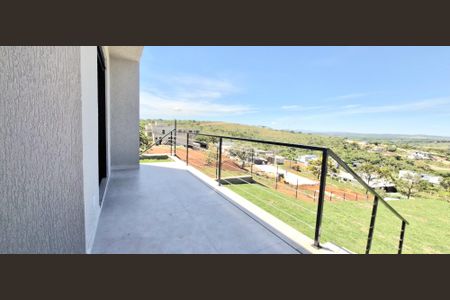 Casa de condomínio à venda com 1000m², 5 quartos e 8 vagas