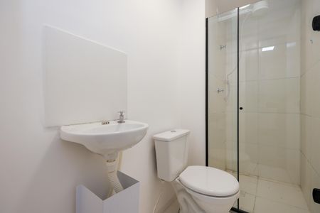 Apartamento para alugar com 30m², 2 quartos e sem vaga Apartamento para alugar com 30m², 2 quartos e sem vagaBanheiro