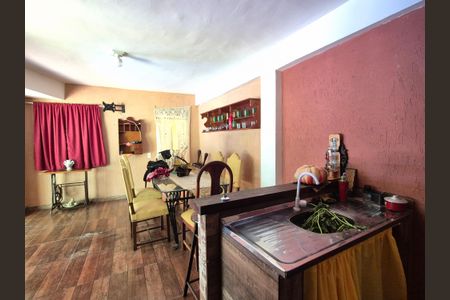 Casa de condomínio para alugar com 400m², 3 quartos e 3 vagasVaranda gourmet 