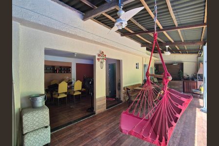 Casa de condomínio para alugar com 400m², 3 quartos e 3 vagasVaranda gourmet 