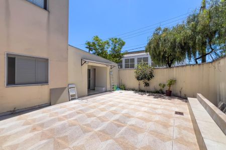 Apartamento para alugar com 155m², 3 quartos e 1 vagaQuintal