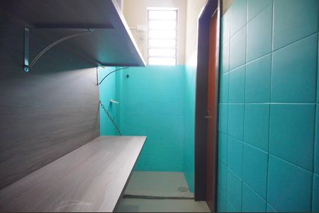 Casa à venda com 600m², 2 quartos e 1 vagaBanheiro 2