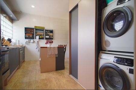 Casa à venda com 600m², 2 quartos e 1 vagaCozinha