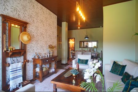 Casa à venda com 600m², 2 quartos e 1 vagaSala 