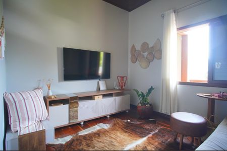 Casa à venda com 600m², 2 quartos e 1 vagaSala de TV