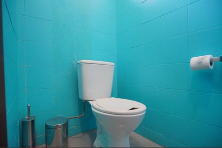 Casa à venda com 600m², 2 quartos e 1 vagaBanheiro 2