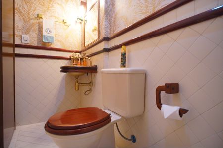 Casa à venda com 600m², 2 quartos e 1 vagaLavabo