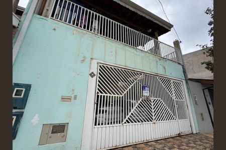 Casa à venda com 100m², 2 quartos e 1 vagaPlaquinha instalada COD MBHL-510
