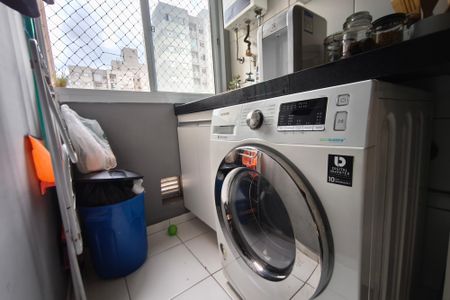 Apartamento à venda com 79m², 2 quartos e 1 vagaÁrea de Serviço