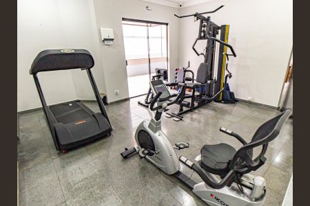 Apartamento à venda com 75m², 3 quartos e 2 vagas Apartamento à venda com 75m², 3 quartos e 2 vagasÁrea comum - Academia