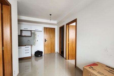 Sala  de apartamento para alugar com 2 quartos, 43m² em Santo Cristo, Rio de Janeiro