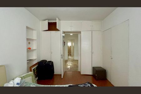 Apartamento para alugar com 165m², 3 quartos e 2 vagas Apartamento para alugar com 165m², 3 quartos e 2 vagasQuarto