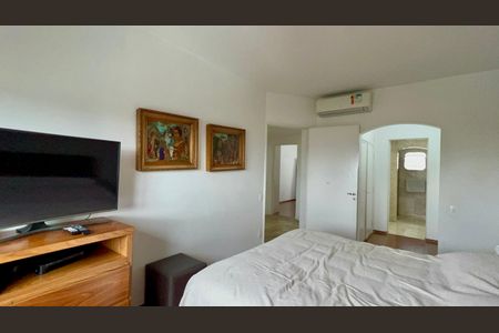 Apartamento para alugar com 165m², 3 quartos e 2 vagas Apartamento para alugar com 165m², 3 quartos e 2 vagasSuite