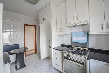 Apartamento para alugar com 89m², 3 quartos e 2 vagasCozinha