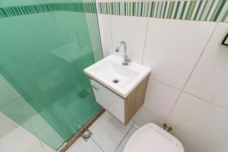 Apartamento à venda com 60m², 2 quartos e sem vaga Apartamento à venda com 60m², 2 quartos e sem vagaBanheiro