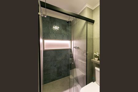 Apartamento à venda com 70m², 2 quartos e 1 vaga Apartamento à venda com 70m², 2 quartos e 1 vagaBanheiro Social