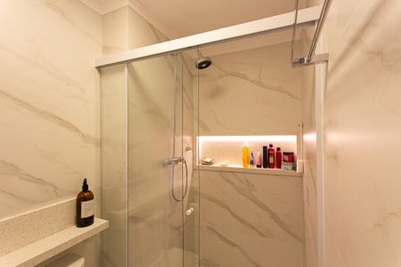 Apartamento à venda com 70m², 2 quartos e 1 vaga Apartamento à venda com 70m², 2 quartos e 1 vagaBanheiro da Suíte