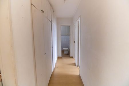 Apartamento à venda com 75m², 2 quartos e 1 vaga Apartamento à venda com 75m², 2 quartos e 1 vagaCorredor