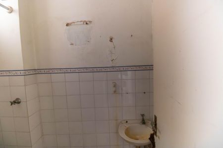 Apartamento à venda com 75m², 2 quartos e 1 vaga Apartamento à venda com 75m², 2 quartos e 1 vagaBanheiro de serviço