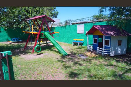 Apartamento à venda com 75m², 2 quartos e 1 vaga Apartamento à venda com 75m², 2 quartos e 1 vagaÁrea comum - Playground