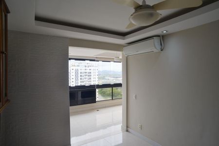 Sala de apartamento para alugar com 2 quartos, 67m² em Barra da Tijuca, Rio de Janeiro
