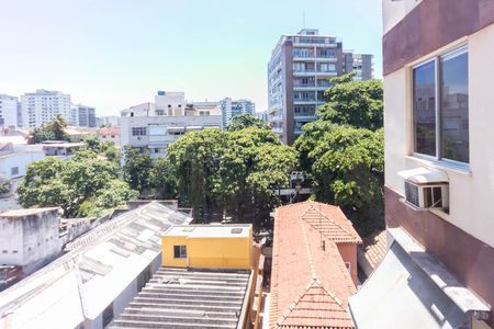Vista de apartamento à venda com 2 quartos, 72m² em Vila Isabel, Rio de Janeiro