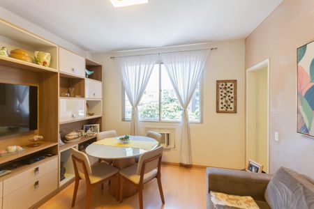 Sala de apartamento à venda com 2 quartos, 72m² em Vila Isabel, Rio de Janeiro