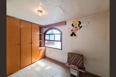 Casa à venda com 163m², 5 quartos e 3 vagasQuarto 4