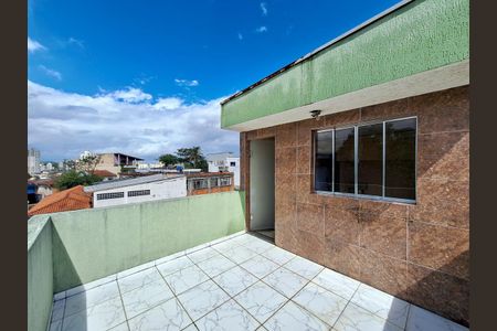 Casa à venda com 163m², 5 quartos e 3 vagasVaranda