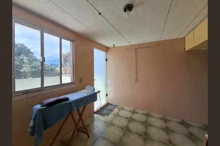 Casa à venda com 163m², 5 quartos e 3 vagasÁrea de Serviço