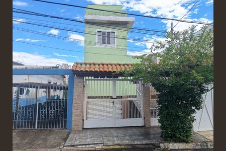 Casa à venda com 163m², 5 quartos e 3 vagasFachada