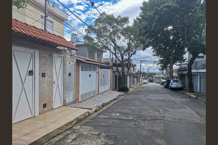 Casa à venda com 163m², 5 quartos e 3 vagasVista da Rua