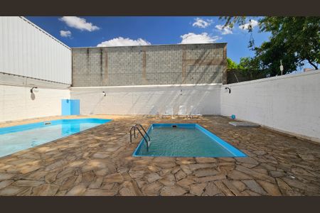 Apartamento à venda com 59m², 2 quartos e 1 vaga Apartamento à venda com 59m², 2 quartos e 1 vagaÁrea comum - Piscina