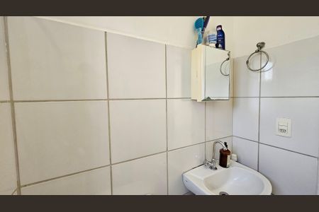 Apartamento à venda com 59m², 2 quartos e 1 vaga Apartamento à venda com 59m², 2 quartos e 1 vagaBanheiro