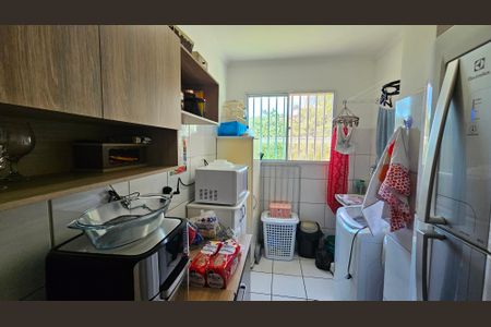 Apartamento à venda com 59m², 2 quartos e 1 vaga Apartamento à venda com 59m², 2 quartos e 1 vagaCozinha e Área de Serviço